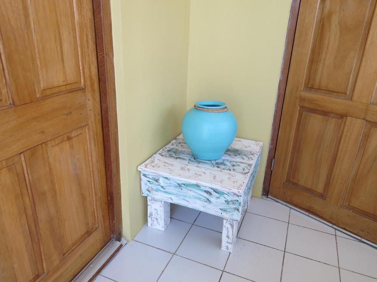 Artist Room Curacao Willemstad Bagian luar foto