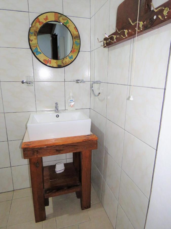 Artist Room Curacao Willemstad Bagian luar foto
