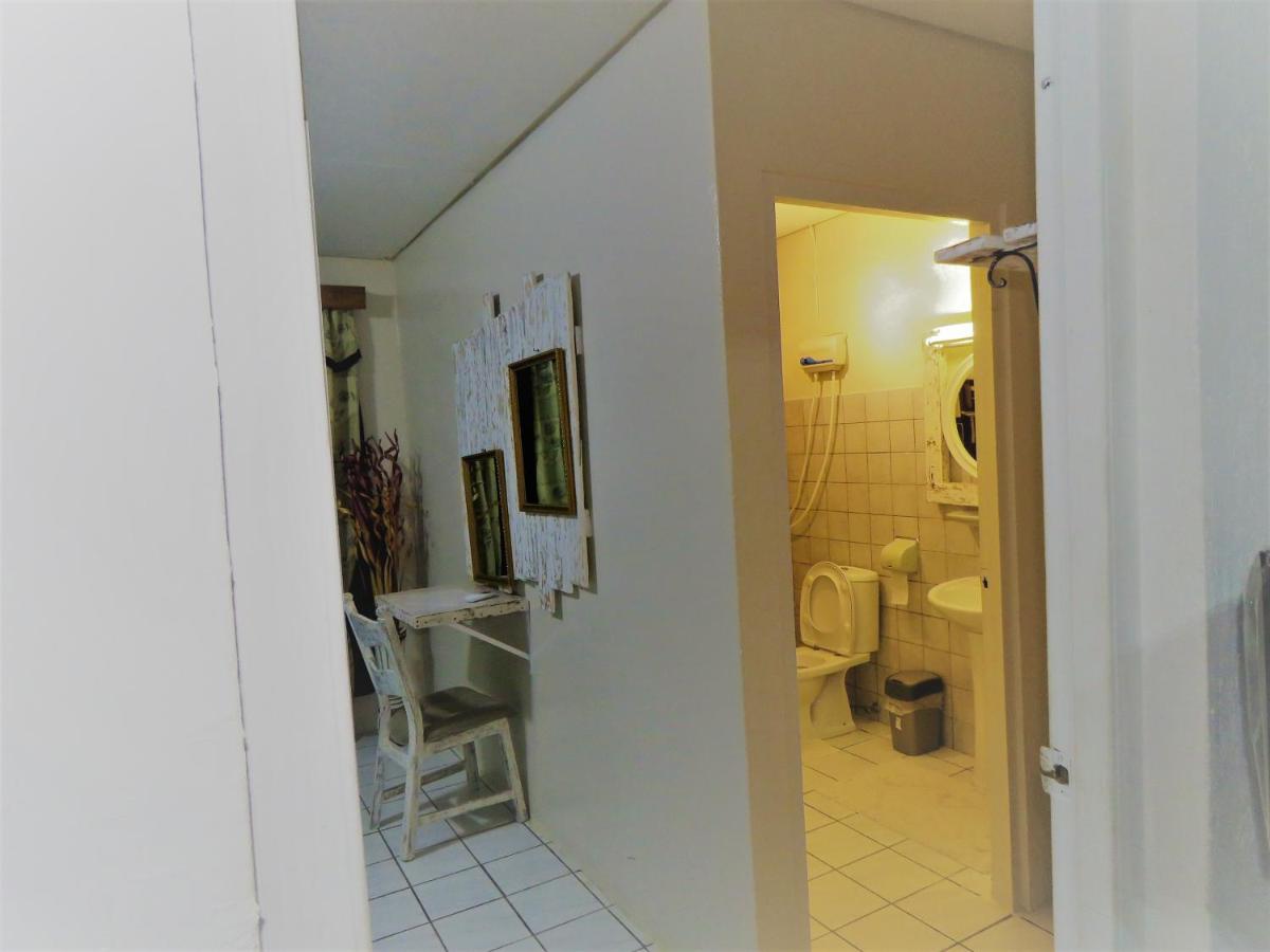 Artist Room Curacao Willemstad Bagian luar foto